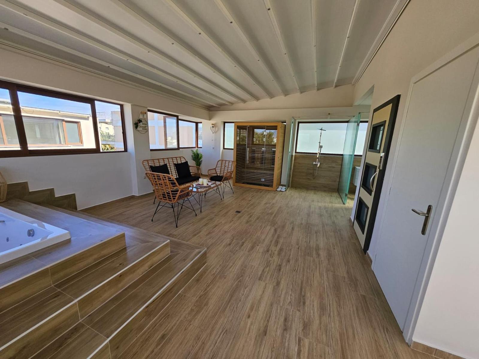 Agora Luxury Villa I Loutráki Eksteriør billede