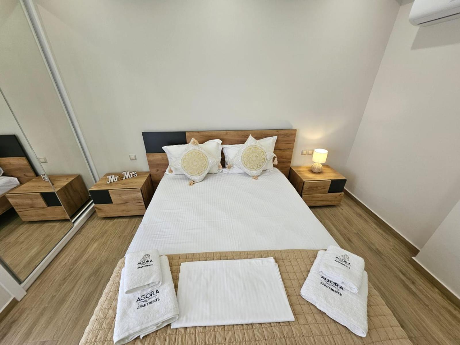 Agora Luxury Villa I Loutráki Eksteriør billede